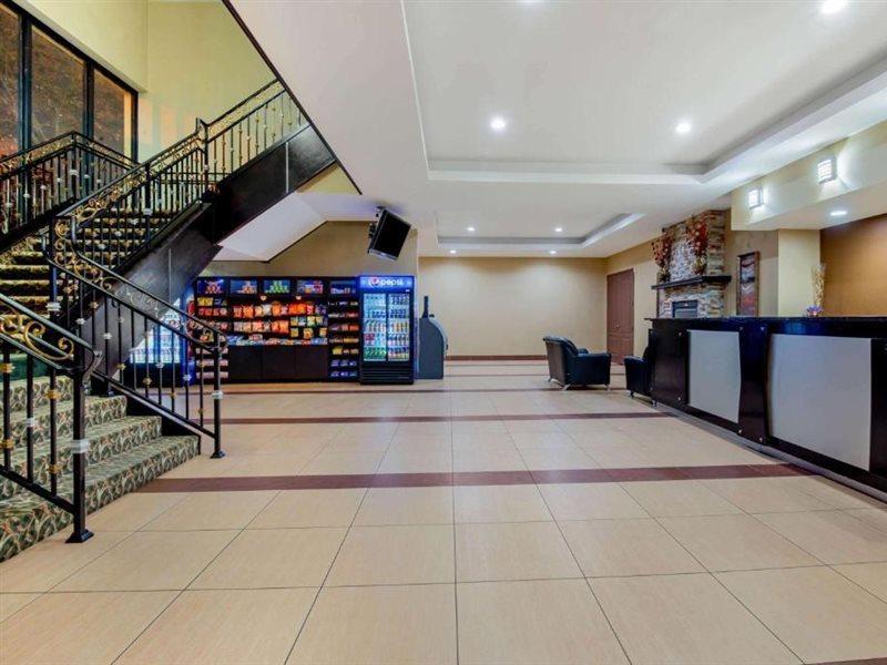 La Quinta Inn By Wyndham West Long Branch Nj Shore Area Exteriér fotografie