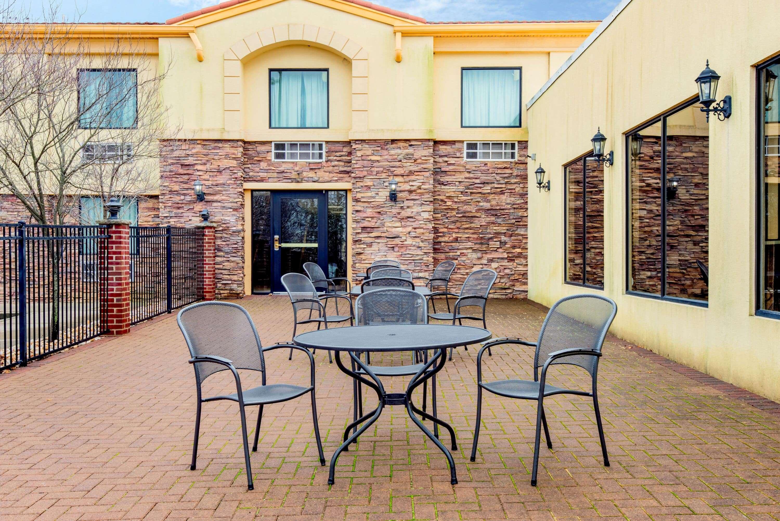 La Quinta Inn By Wyndham West Long Branch Nj Shore Area Exteriér fotografie