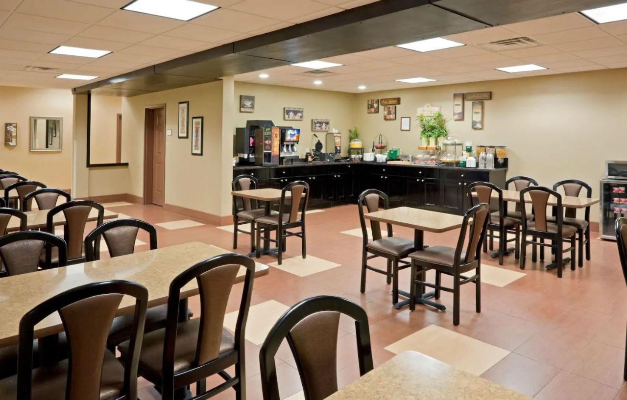 La Quinta Inn By Wyndham West Long Branch Nj Shore Area Exteriér fotografie